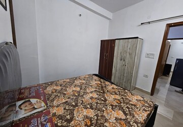 Bedroom in 2 BHK Builder Floor at Saket – for Rent