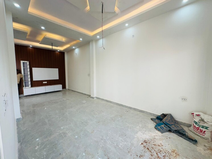 Room, oro-city 2 Bedroom 1350 Sq.Ft. Villa In Jankipuram Lucknow 9336653