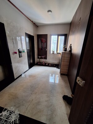 Room in 2 BHK Apartment at Shree Rajeshwari, Chembur – for Sale