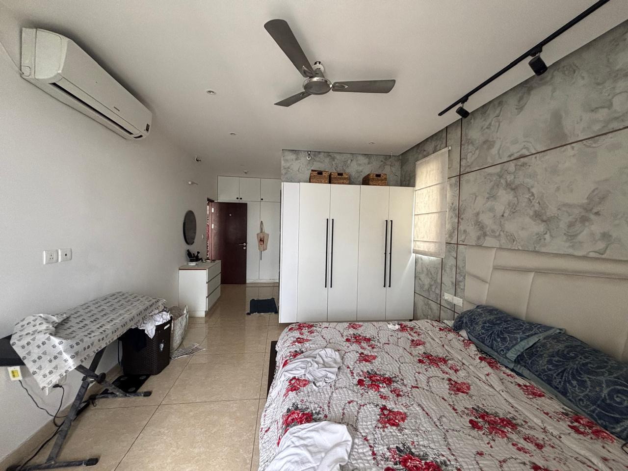 3 BHK 2104 Sq.Ft. Apartment in Prestige Falcon City