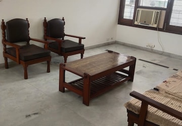 Living Room in 3 BHK Apartment at Embassy Habitat, Palace Road – for Sale