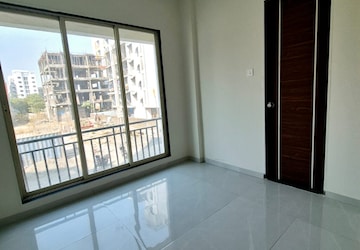Room in 3 BHK Apartment at Embassy Habitat, Palace Road – for Sale