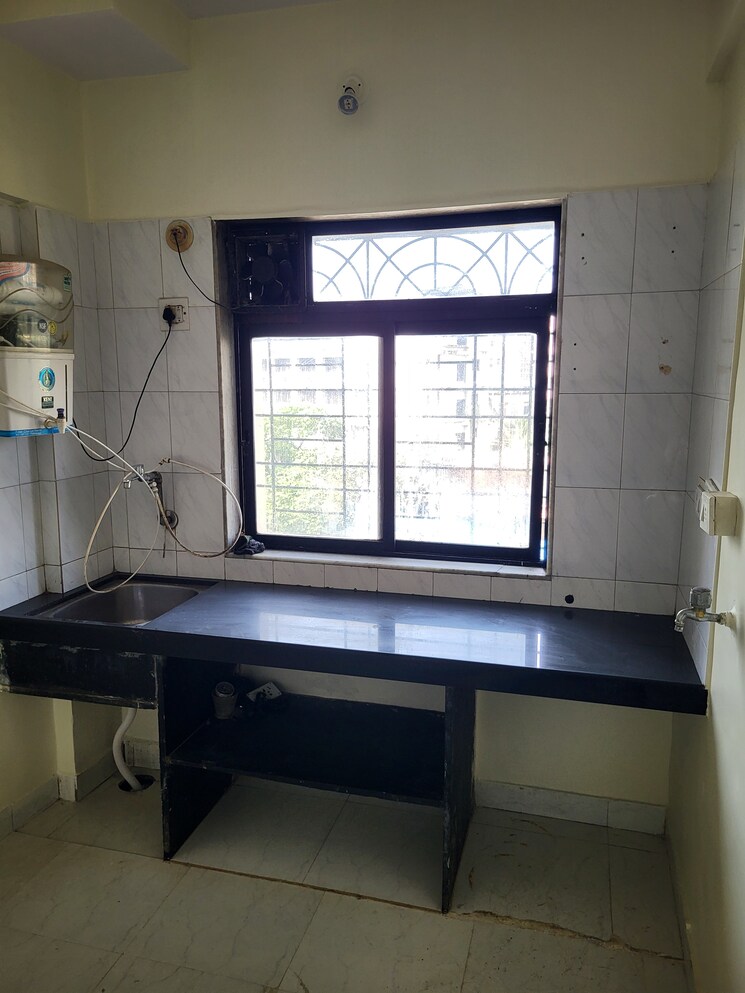 Team Area, swapna-surabhi-chs 2 Bedroom 900 Sq.Ft. Apartment In Santacruz East Mumbai 9336648