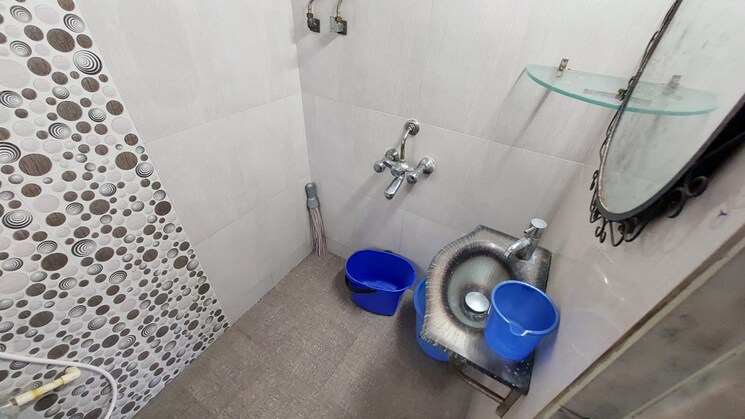 Bathroom, neelkanth-chs-malad-west 1 Bedroom 400 Sq.Ft. Apartment In Malad West Mumbai 9336765