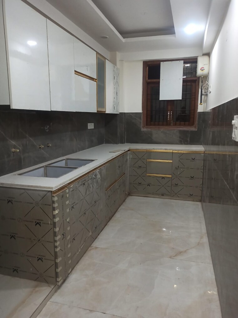 Kitchen, chattarpur 3 Bedroom 1200 Sq.Ft. Apartment In Chattarpur Delhi 9336739