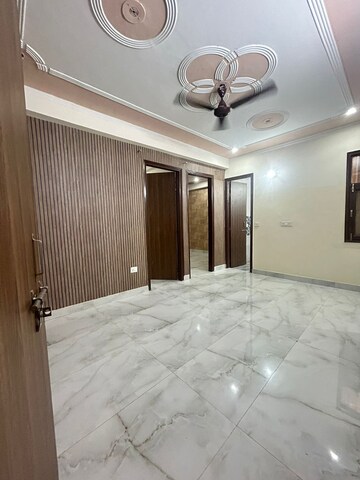 2 BHK Builder Floor For Rent in Saket