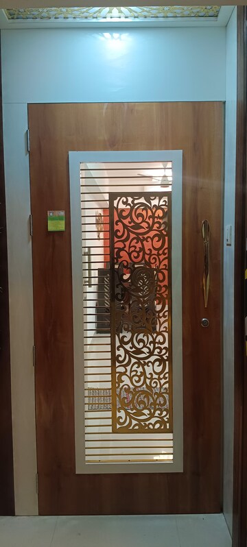 Bedroom in 2 BHK Apartment at Kanika CHS, Andheri East – for Rent