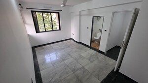 Room in 3 BHK Apartment at Hiranandani Estate, Ghodbunder Road – for Rent