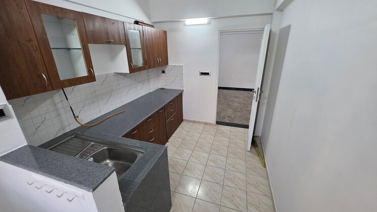 Kitchen, hiranandani-estate 3 Bedroom 1400 Sq.Ft. Apartment In Ghodbunder Road Thane 9336853