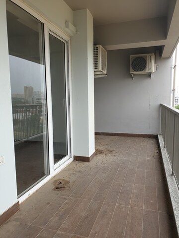 Building Lobby in 4 BHK Builder Floor at SS Linden, Sector 84 – for Sale