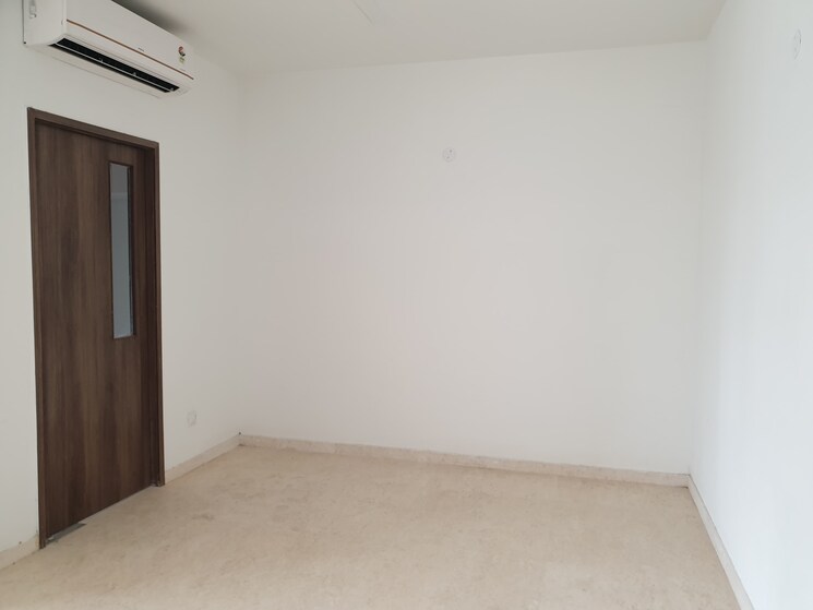 Room, ss-linden 4 Bedroom 2250 Sq.Ft. Builder Floor In Sector 84 Gurgaon 9336896