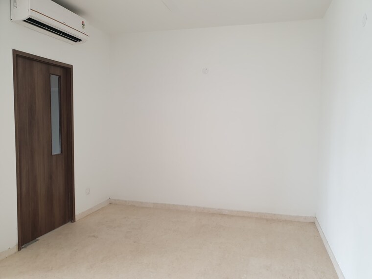 Room, ss-linden 4 Bedroom 2250 Sq.Ft. Builder Floor In Sector 84 Gurgaon 9336896