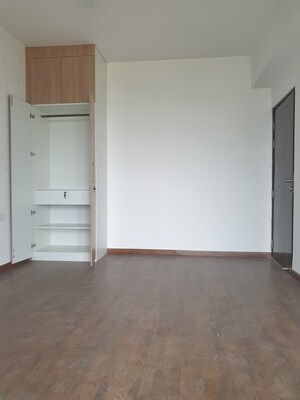 Room in 4 BHK Builder Floor at SS Linden, Sector 84 – for Sale