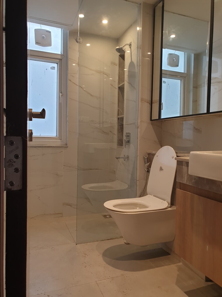 Bathroom, ss-linden 4 Bedroom 2250 Sq.Ft. Builder Floor In Sector 84 Gurgaon 9336896