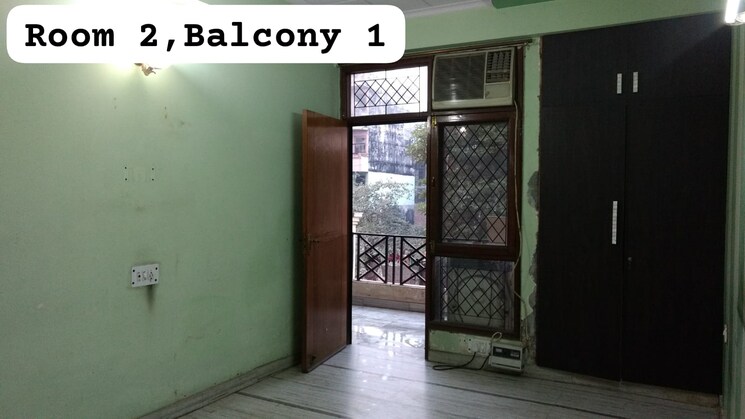 Room, nai basti 3 Bedroom 1630 Sq.Ft. Builder Floor In Nai Basti Ghaziabad 9337038