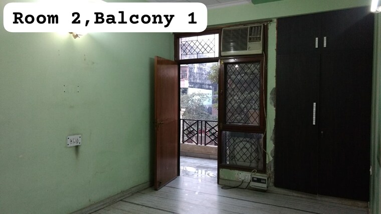 Room, nai basti 3 Bedroom 1750 Sq.Ft. Builder Floor In Nai Basti Ghaziabad 9337084