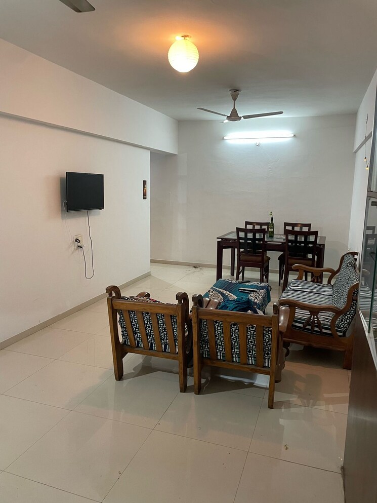 Living Room, viman nagar Pg For Girls In Viman Nagar 9336911