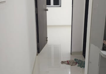 Building Lobby in 1.5 BHK Apartment at Ameya Eastern Heights CHS, Chunabhatti – for Sale