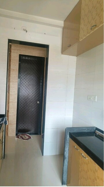Furnished Amenities in 2 BHK Apartment at Sheth Vasant Athena, Laxmi Nagar – for Rent