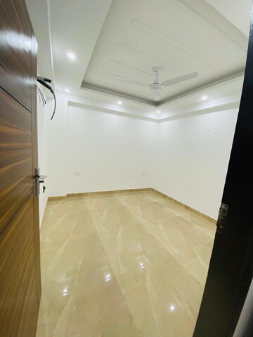 3 BHK Apartment For Sale in Chattarpur