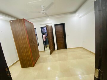 Room in 3 BHK Apartment at Chattarpur – for Sale