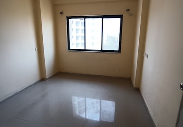 Room in 2 BHK Apartment at Bajaj Prakriti Angan, Kalyan West – for Rent