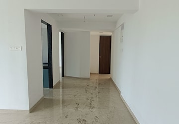 Room in 2 BHK Apartment at Neminath Nemi Bhavan, Goregaon West – for Rent