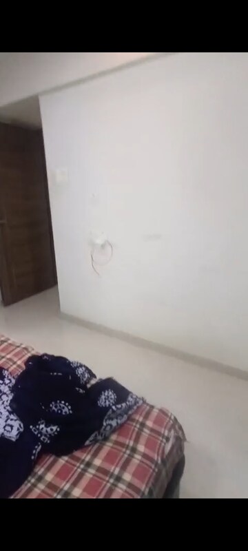 Room in 1 BHK Apartment at Sanghvi Eco City Phase 3, Mira Road East – for Rent