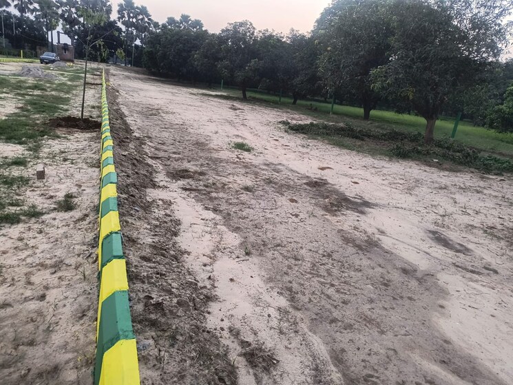 undefined, kanpur road  700 Sq.Ft. Plot In Kanpur Road Lucknow 9336958