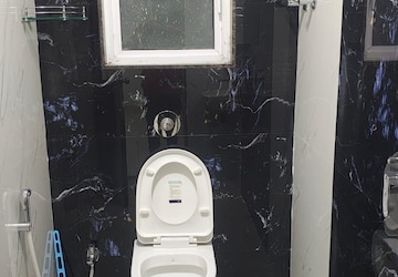 Bathroom in 3 BHK Apartment at Sion – for Sale