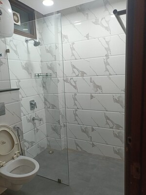 Bathroom in 4 BHK Builder Floor at Uppal Southend, Sector 49 – for Sale