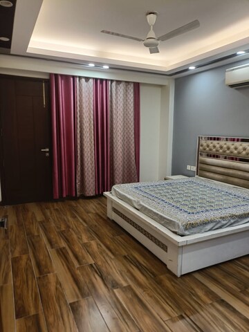 Bedroom in 4 BHK Builder Floor at Uppal Southend, Sector 49 – for Sale
