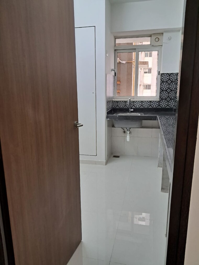 Kitchen, lodha-amara 1 Bedroom 460 Sq.Ft. Apartment In Kolshet Road Thane 9337103