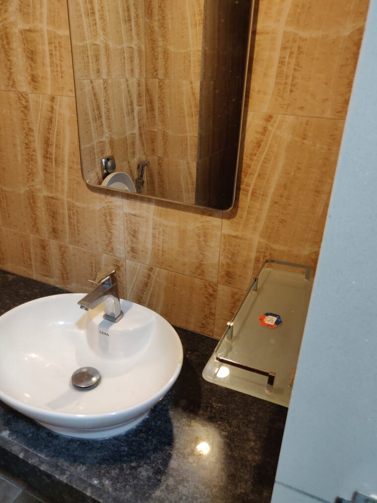 Bathroom, lodha-amara 1 Bedroom 460 Sq.Ft. Apartment In Kolshet Road Thane 9337103