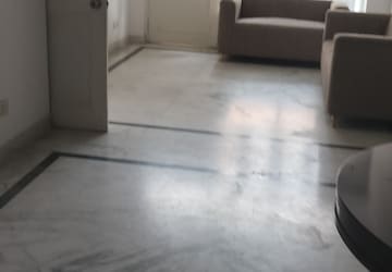 Living Room in 3 BHK Independent House at Sector 48 – for Rent
