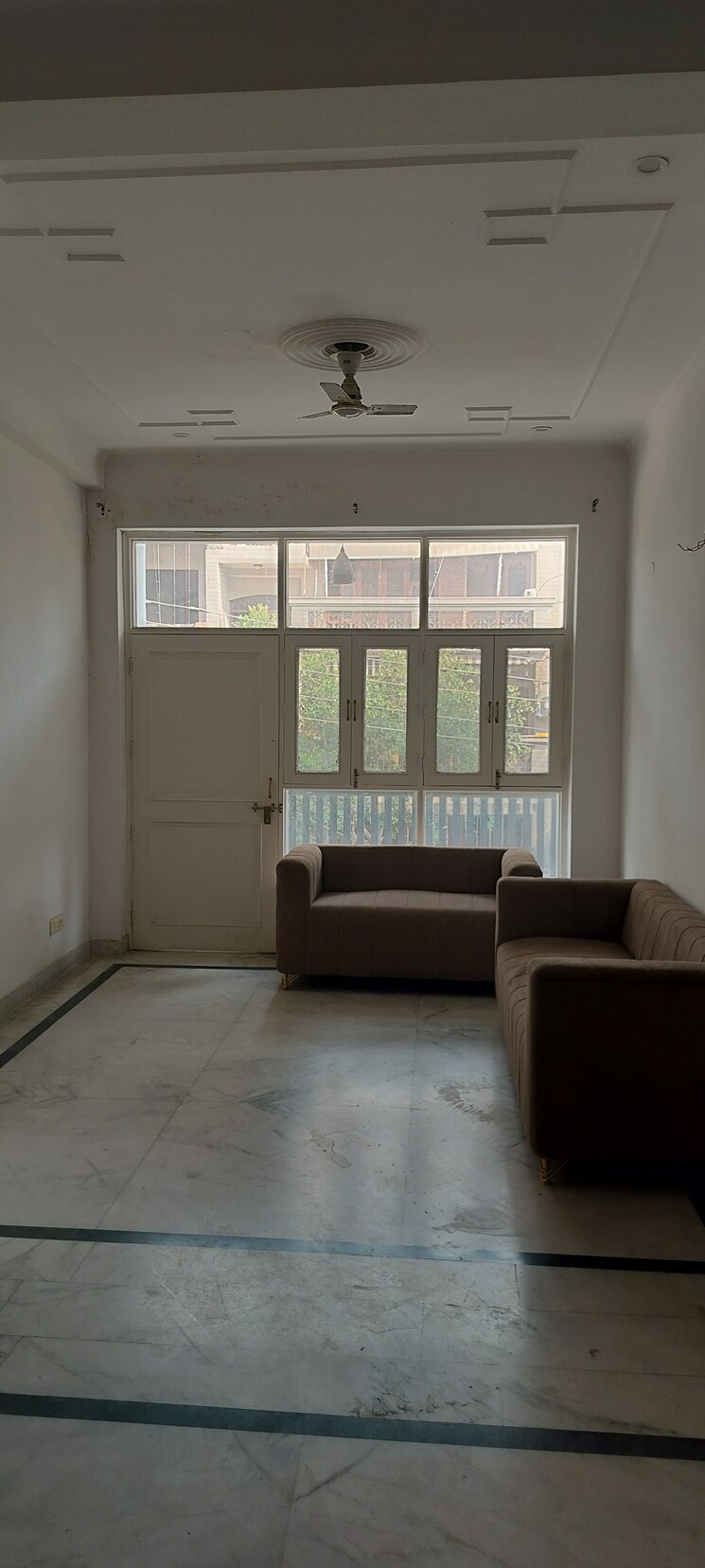 Living Room, sector 48 3 Bedroom 200 Sq.Mt. Independent House In Sector 48 Noida 9337077