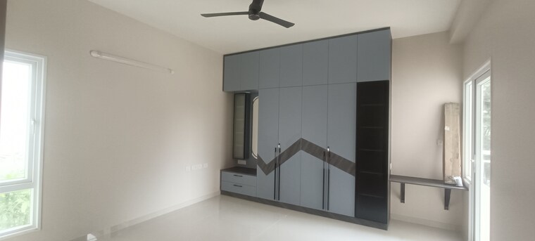 Room, l-t-raintree-boulevard 4 Bedroom 2700 Sq.Ft. Apartment In Hebbal Bangalore 9337096