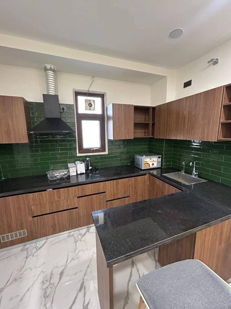 Kitchen, saket 1 Bedroom 500 Sq.Ft. Builder Floor In Saket Delhi 9337089