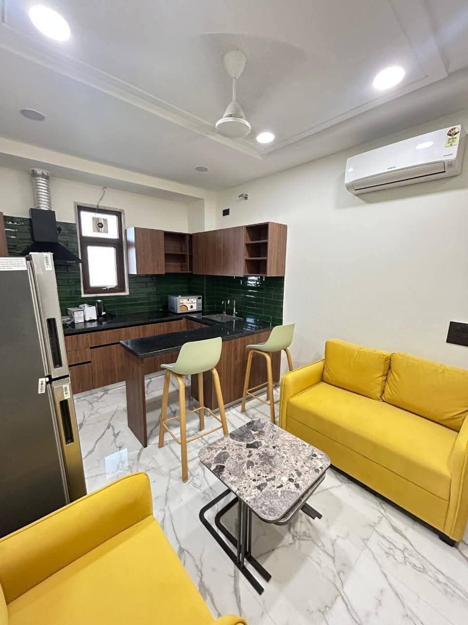 1 BHK Builder Floor For Rent in Saket