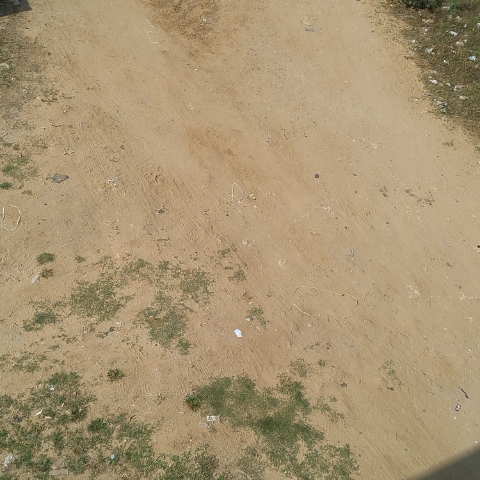 Plot For Sale in DLF Garden City Plots I