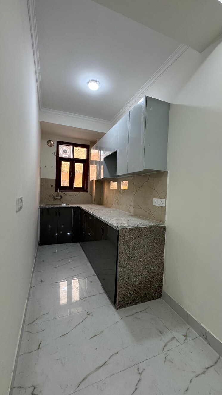 Kitchen, chattarpur 2 Bedroom 950 Sq.Ft. Builder Floor In Chattarpur Delhi 9337112