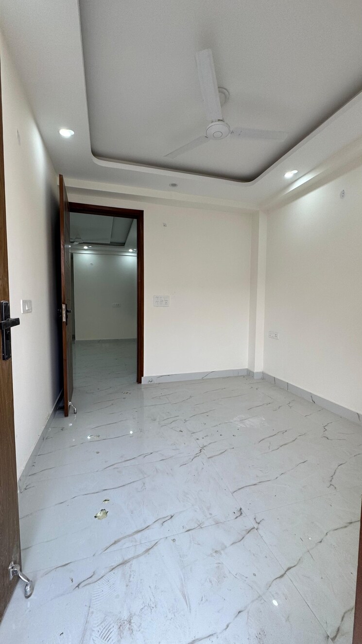 Room, chattarpur 2 Bedroom 950 Sq.Ft. Builder Floor In Chattarpur Delhi 9337112