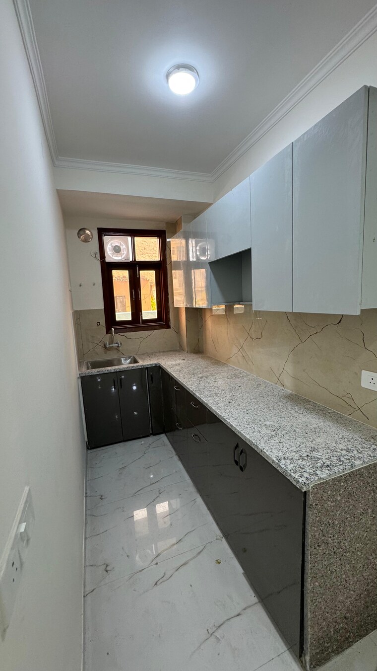 Kitchen, chattarpur 2 Bedroom 950 Sq.Ft. Builder Floor In Chattarpur Delhi 9337112