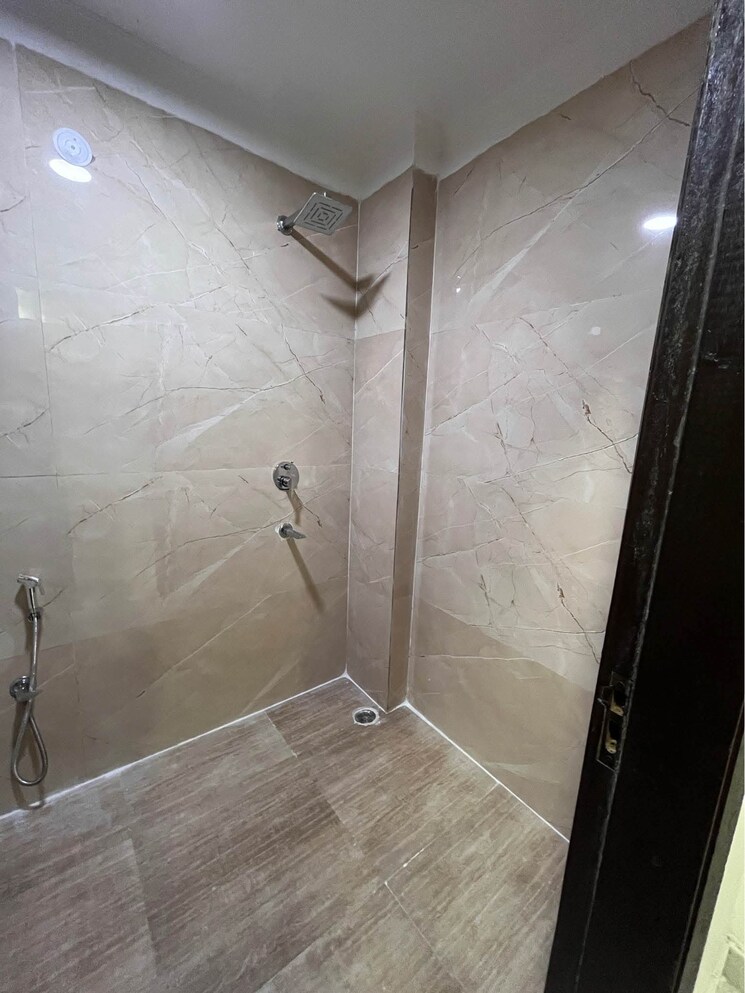 Bathroom, saket 1 Bedroom 500 Sq.Ft. Builder Floor In Saket Delhi 9337114