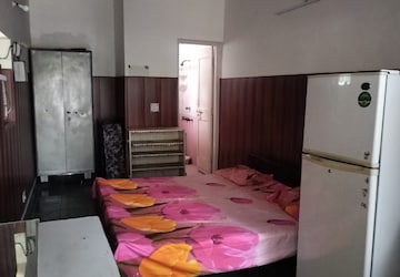 1 RK Villa For Rent in Sector 37