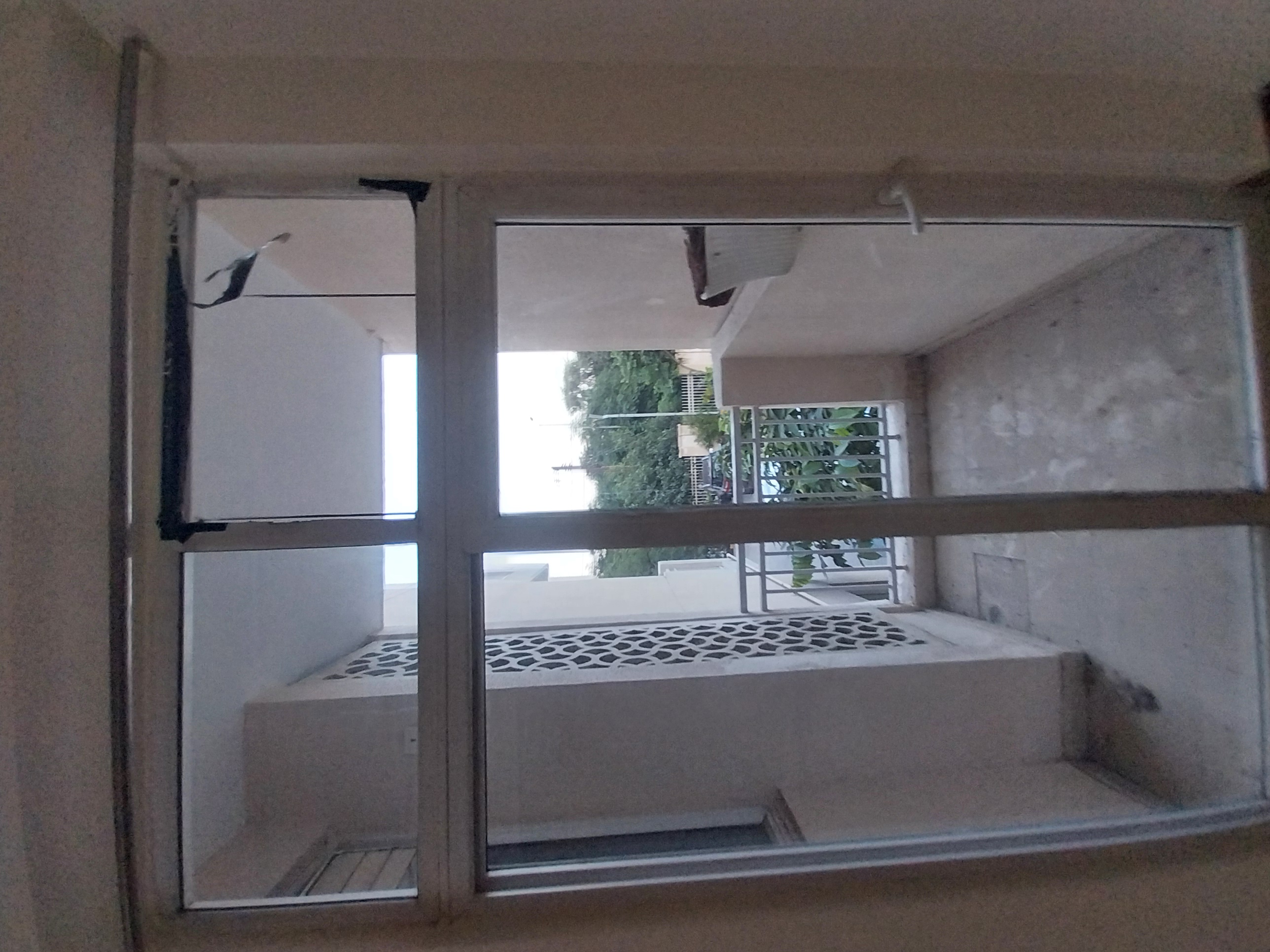 3 BHK + Pooja Room 1695 Sq.Ft. Apartment in Paras Tierea