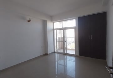 Staircase in 3 BHK Apartment at Paras Tierea, Sector 137 – for Rent