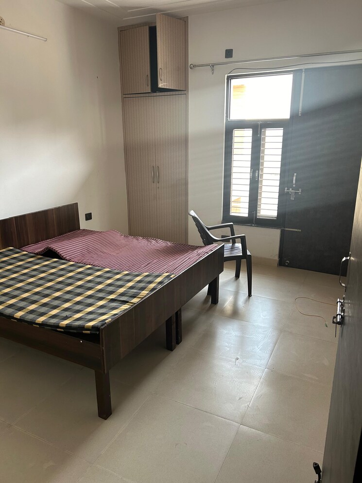 Bedroom, palam-vihar-residents-association 2 Bedroom 1700 Sq.Ft. Builder Floor In Palam Vihar Gurgaon 9337177