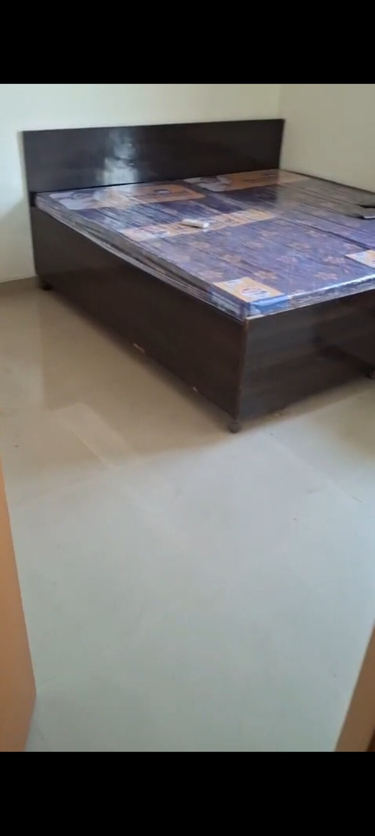 Room, adani-aangan 2 Bedroom 657 Sq.Ft. Apartment In Sector 89a Gurgaon 9337170