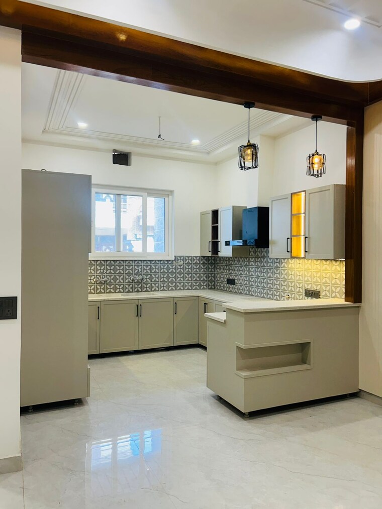 Kitchen, sunny enclave 5 Bedroom 180 Sq.Yd. Independent House In Sunny Enclave Mohali 9337174